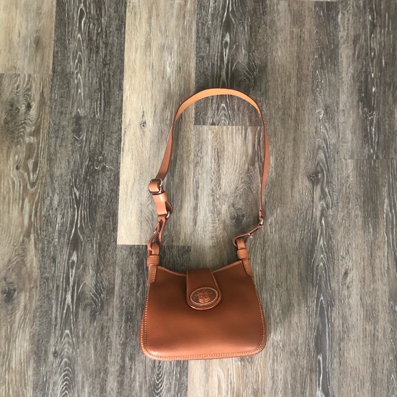Dooney & Bourke Handbags - Vintage Dooney & Bourke shoulder handbag